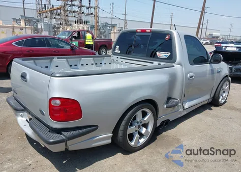 2000 Ford F-150 Svt Lightning из США, поврежденный, VIN 2FTZF0739YCA98701